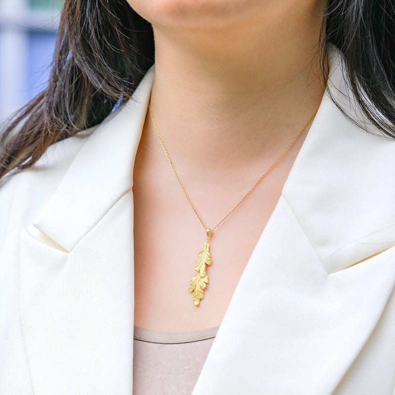 Sculpted Leaf Pendant Necklace