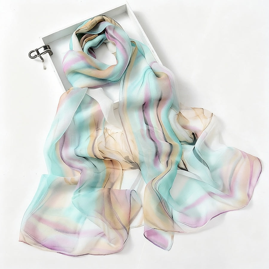 Lightweight gradient scarf