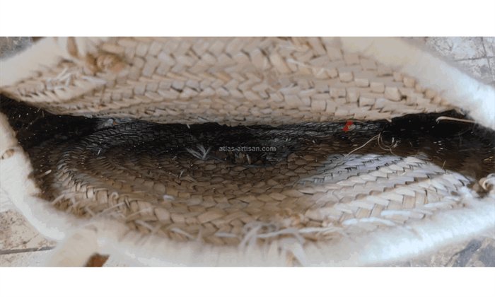 Portrait Raffia Bag with Leather Straps, picture 5 of 6