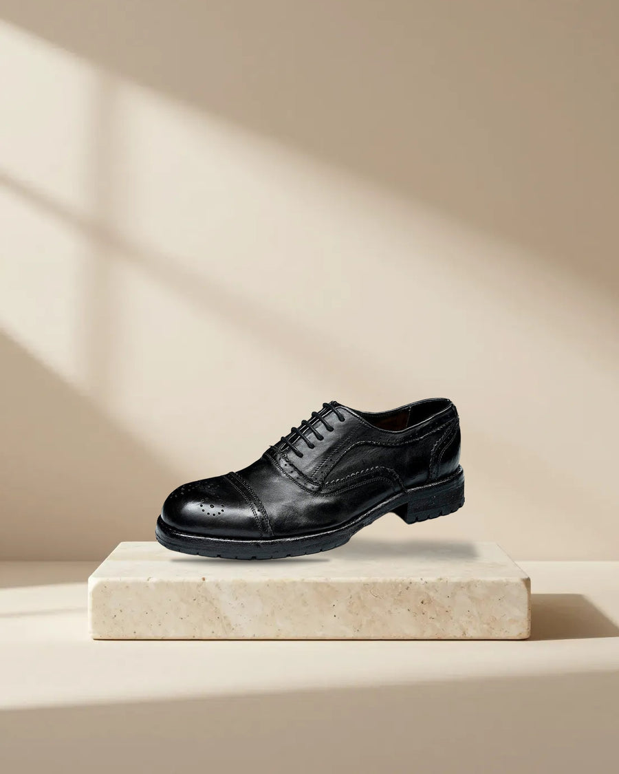 Men’s Leather Brogue Oxford Shoes in Black