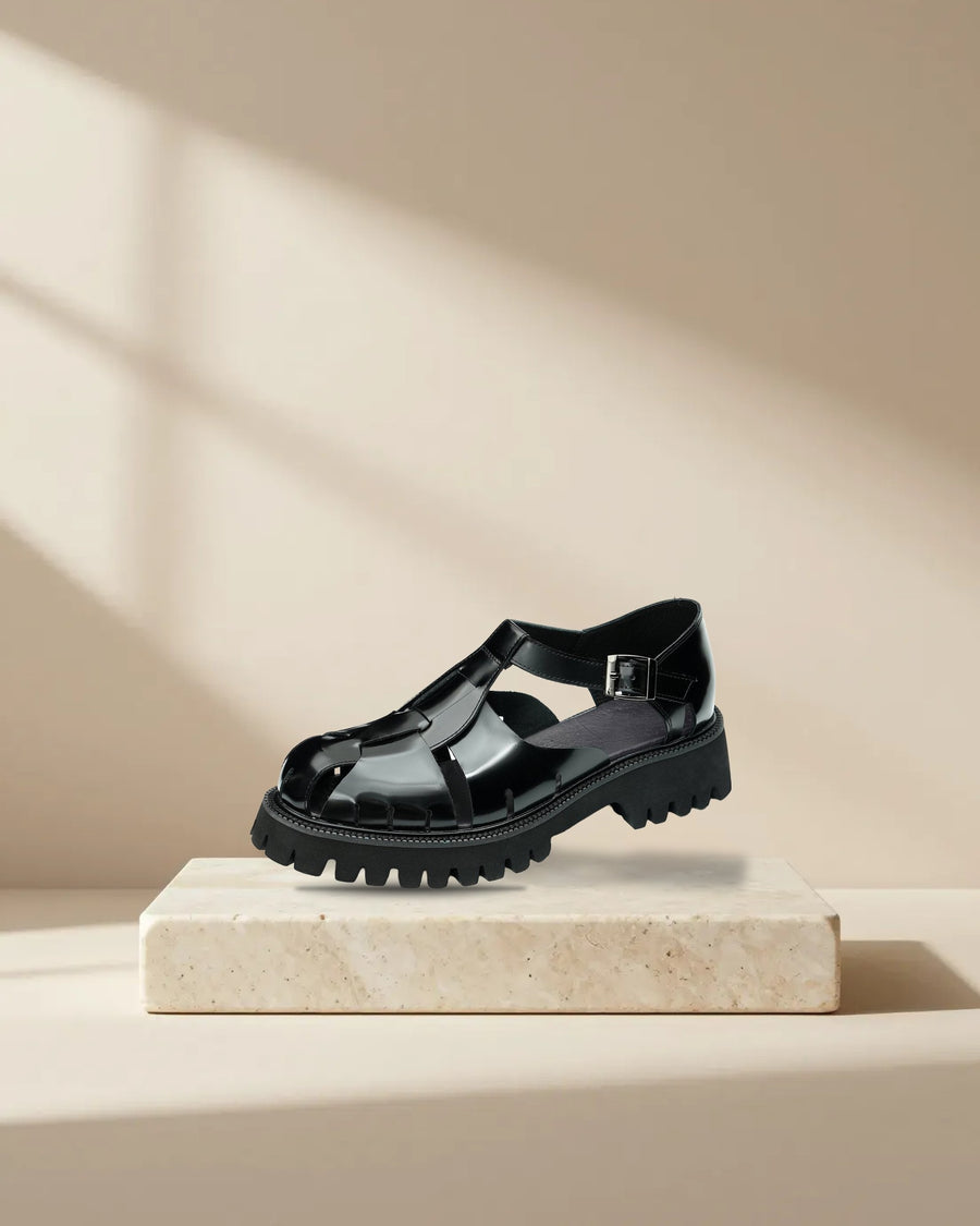 Men’s Glossy Calfskin Roman Sandals in Black
