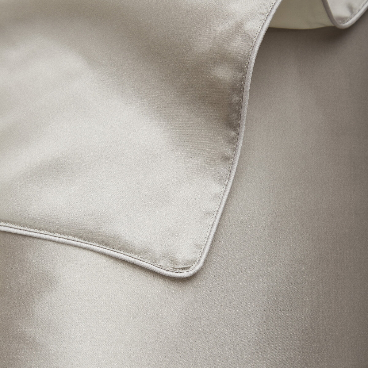 Mulberry Silk Beauty Pillowcase Duo, picture 4 of 8
