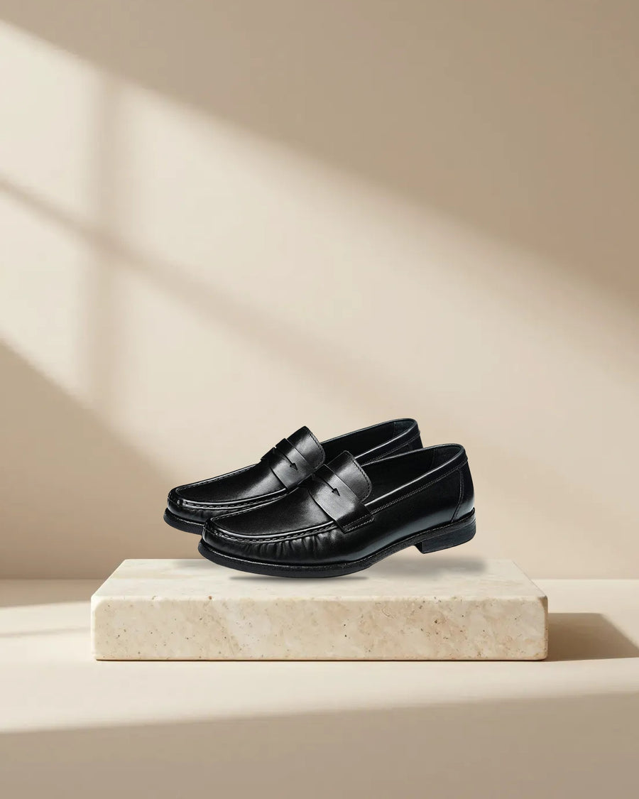 Men’s Classic Leather Penny Loafers in Black